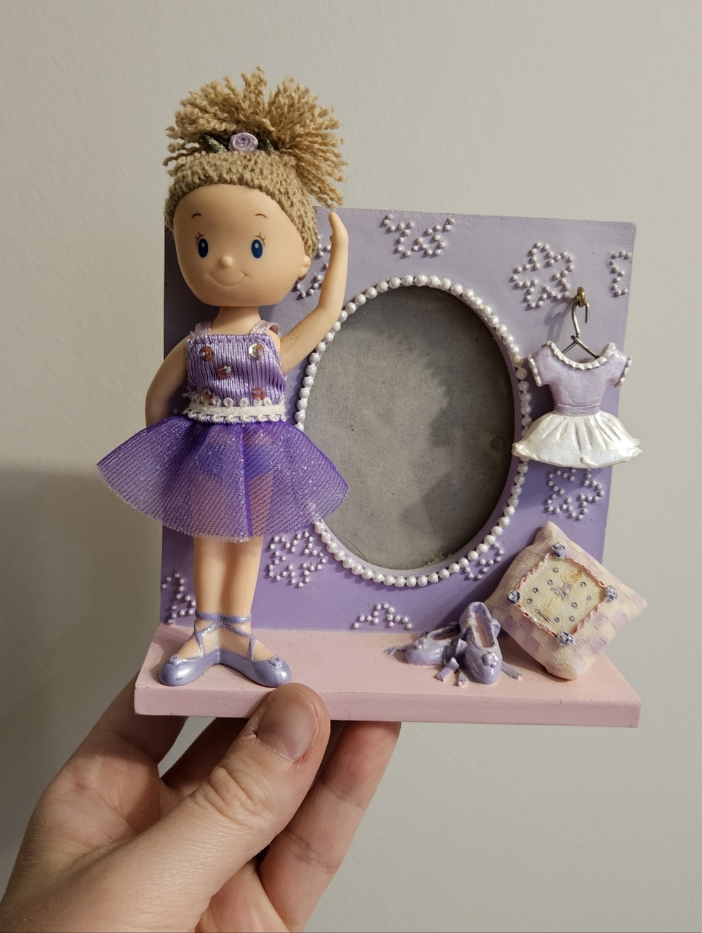 1990s Russ "Spring Rectial" Picture Frame Purple